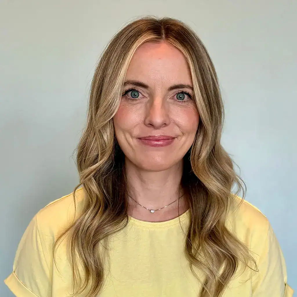 Headshot of Stephanie Valdez