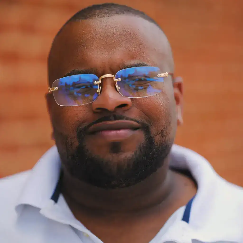 Photo of Anthony Milián